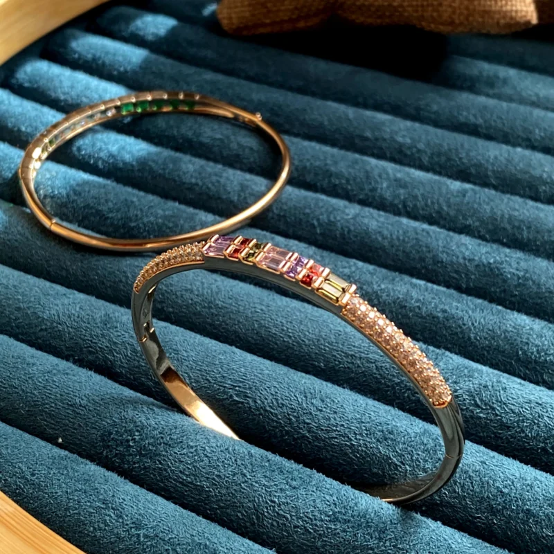 gold multicolour stone bangle